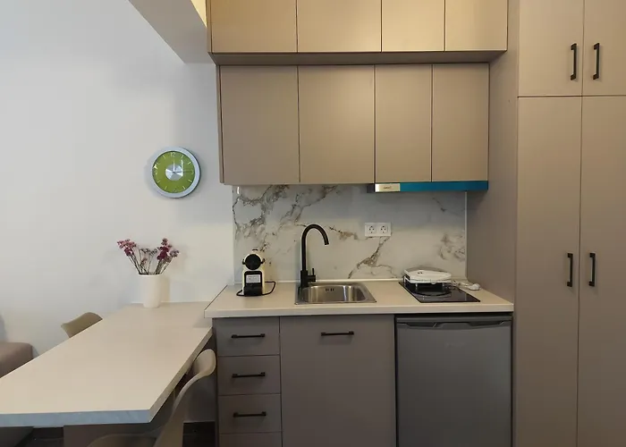 Apartamento Iasonas Downtown- Tsimiski Ladadika - Explore Center By Foot - Close To Aristotelous Square *